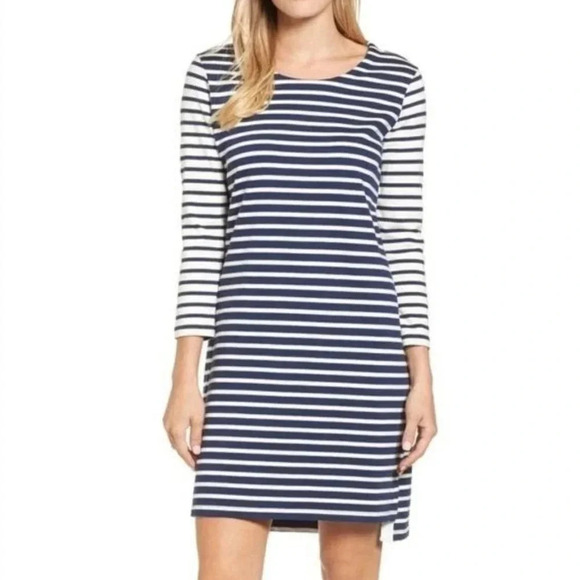 Vineyard Vines Dresses & Skirts - Vineyard Vines Navy Blue & White Nautical Stripe Long Sleeve Shift Dress S